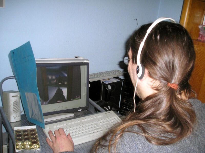 playing Bf1942 2003