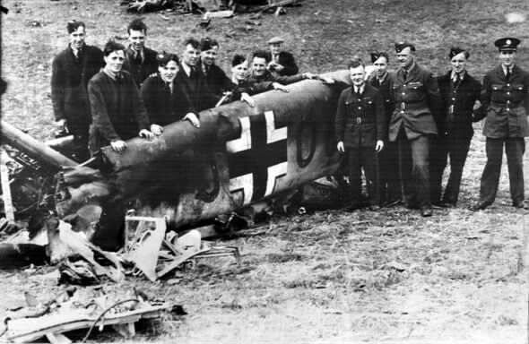 Rudolf Hess - Flight to England 6 Bf110 Hess Scotland